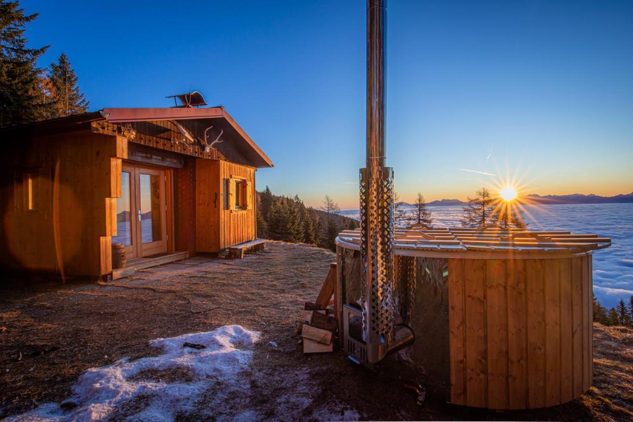 Chalet Petit Kanzelhohe Buitenkant foto