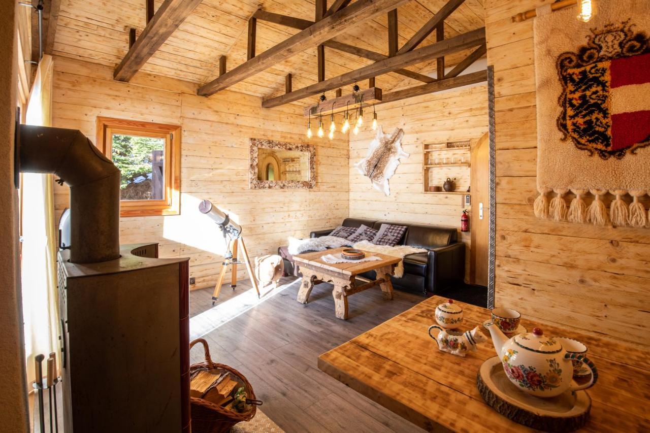 Chalet Petit Kanzelhohe Buitenkant foto