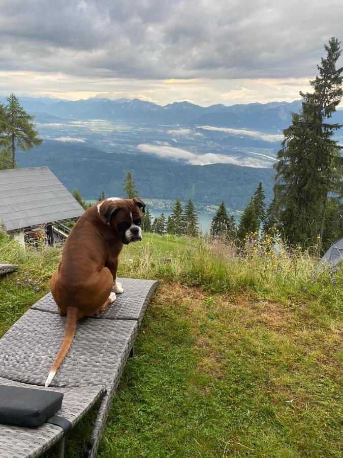 Chalet Petit Kanzelhohe Buitenkant foto